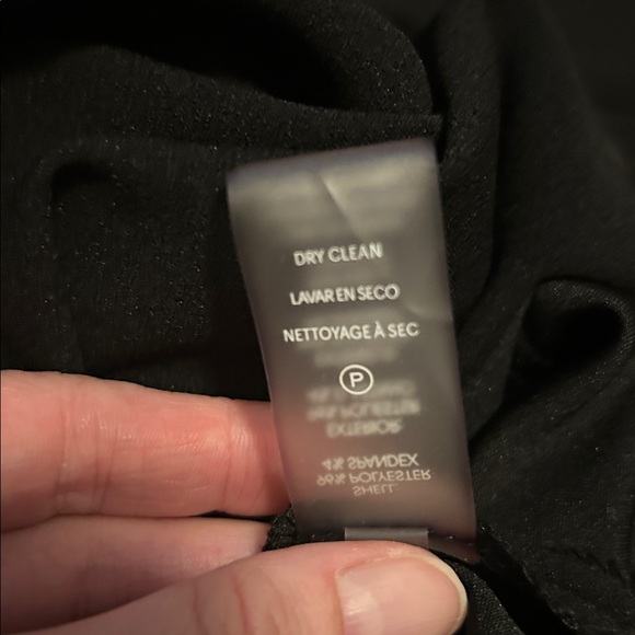 Calvin Klein Black Sleeveless V-Neck Cropped Leg Tie Waist Jumpsuit, Size 12 - Picture 6 of 7